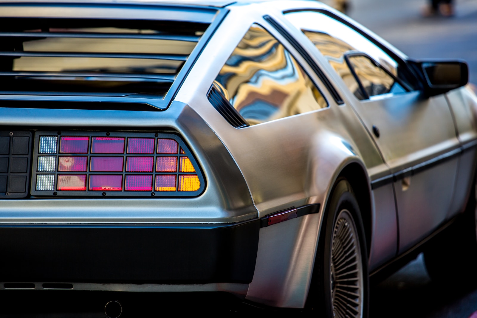 delorean dmc