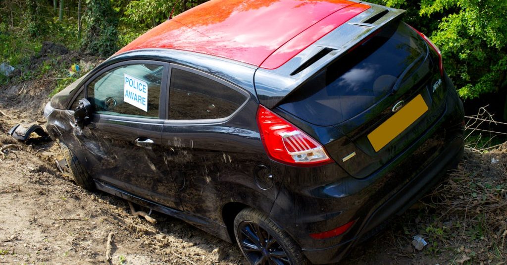 découvrez comment évaluer et réparer les dommages à votre voiture rapidement et efficacement.