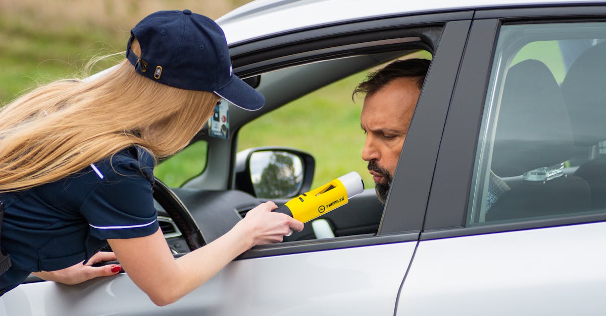 conseils et recommandations pour assurer la sécurité au volant des personnes atteintes de la maladie de parkinson.