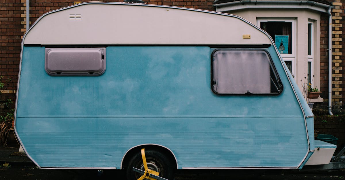 assurez votre caravane avec notre couverture fiable et adaptée. protection complète contre les dommages, vols et imprévus pour des voyages en toute tranquillité.
