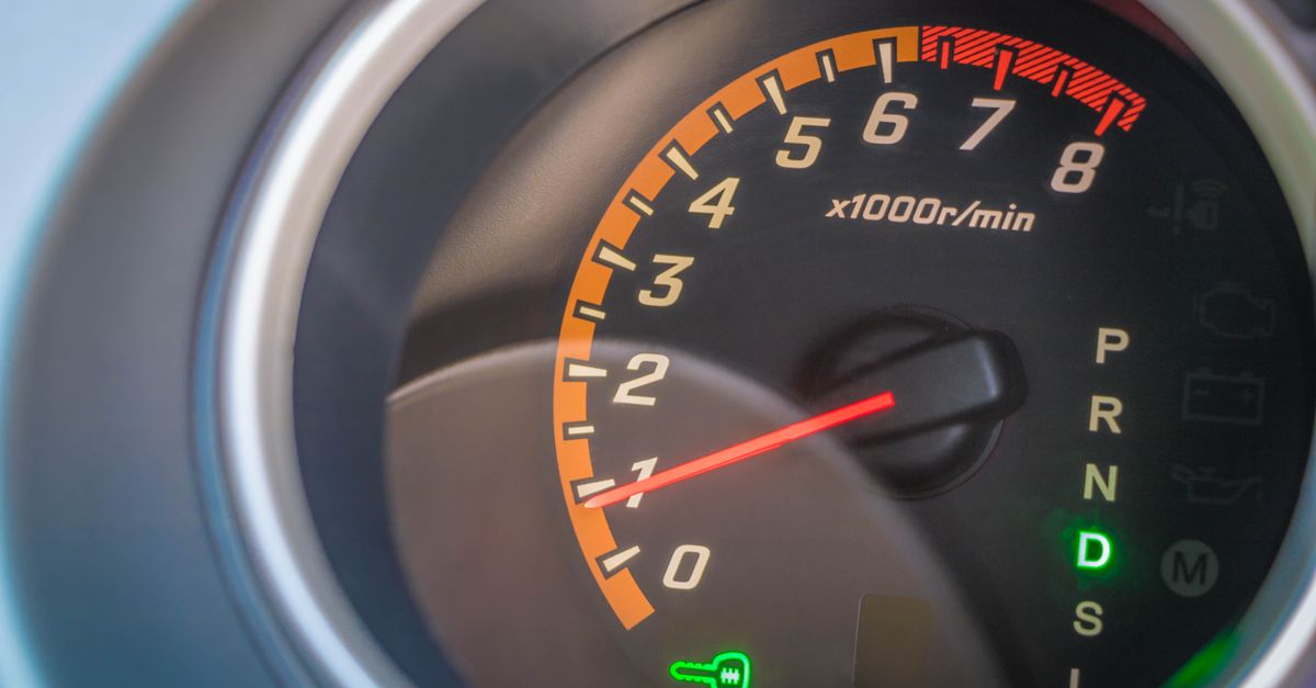 découvrez la signification des voyants sur le tableau de bord de votre twingo pour assurer une conduite en toute sécurité et éviter les pannes.