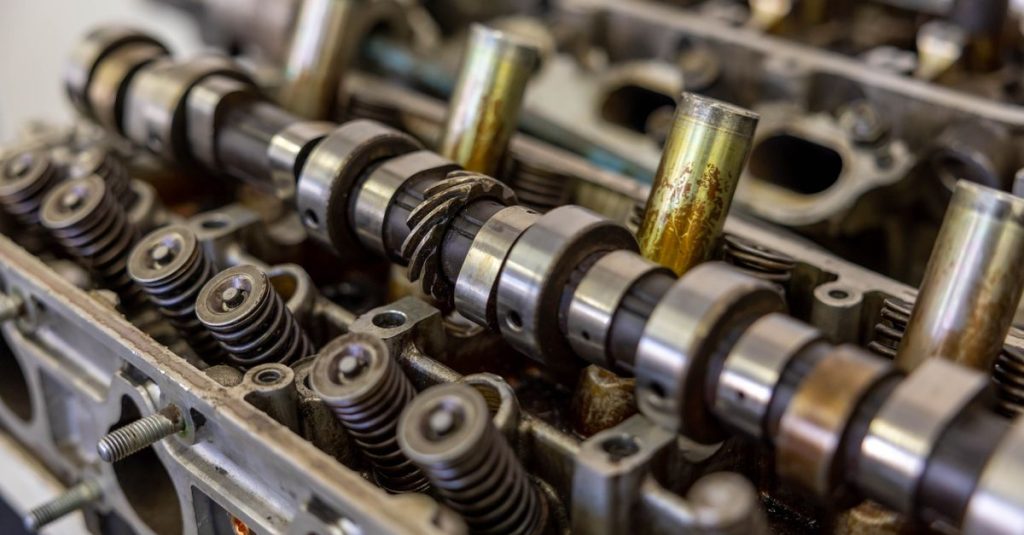 découvrez comment prolonger la durée de vie de votre moteur grâce à des conseils d'entretien essentiels et des pratiques recommandées.