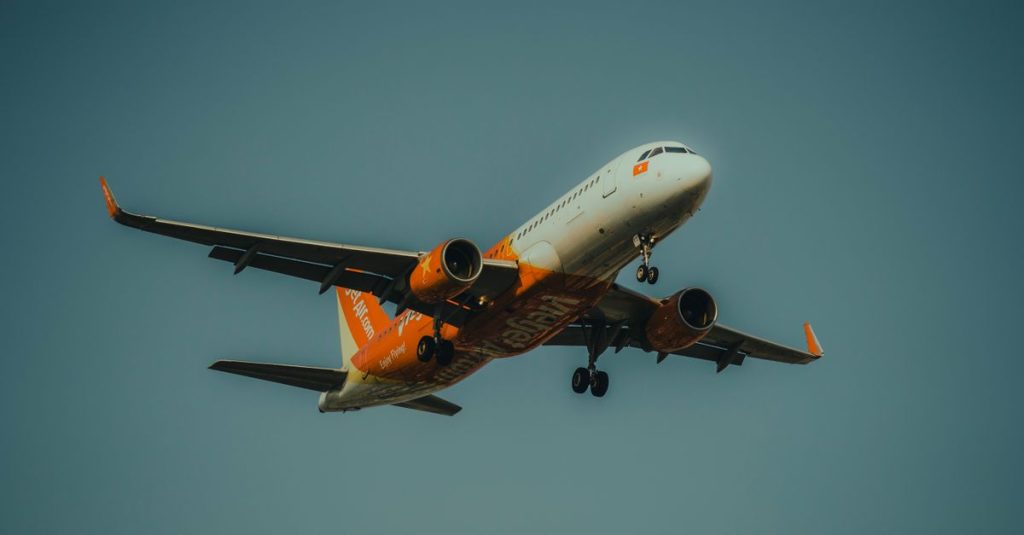 découvrez comment revendre des billets d'avion facilement et en toute sécurité. conseils pratiques, réglementations et astuces pour optimiser la revente de vos billets d'avion.