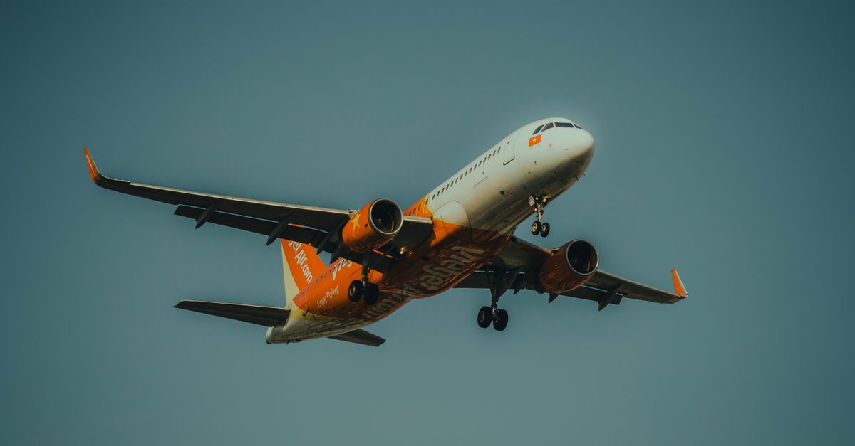 découvrez comment revendre des billets d'avion facilement et en toute sécurité. conseils pratiques, réglementations et astuces pour optimiser la revente de vos billets d'avion.