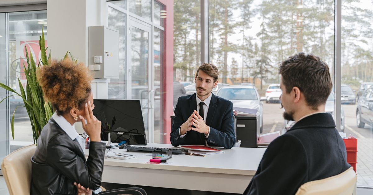 découvrez des solutions de financement automobile adaptées à vos besoins pour acheter votre voiture facilement et à des conditions avantageuses.