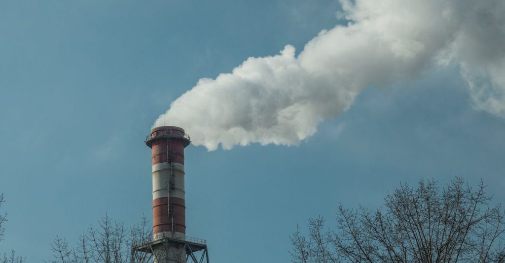 découvrez l'impact des émissions de co2 sur l'environnement et la santé, et explorez des solutions pour réduire votre empreinte carbone.