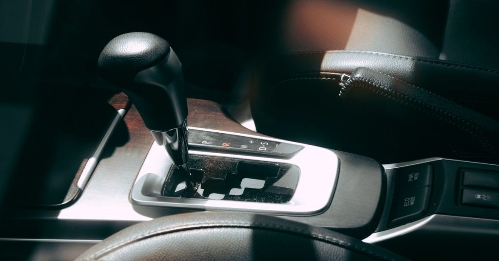 découvrez les principaux inconvénients des transmissions cvt, leurs impacts sur la conduite et l'entretien, pour mieux comprendre ce type de boîte de vitesses.