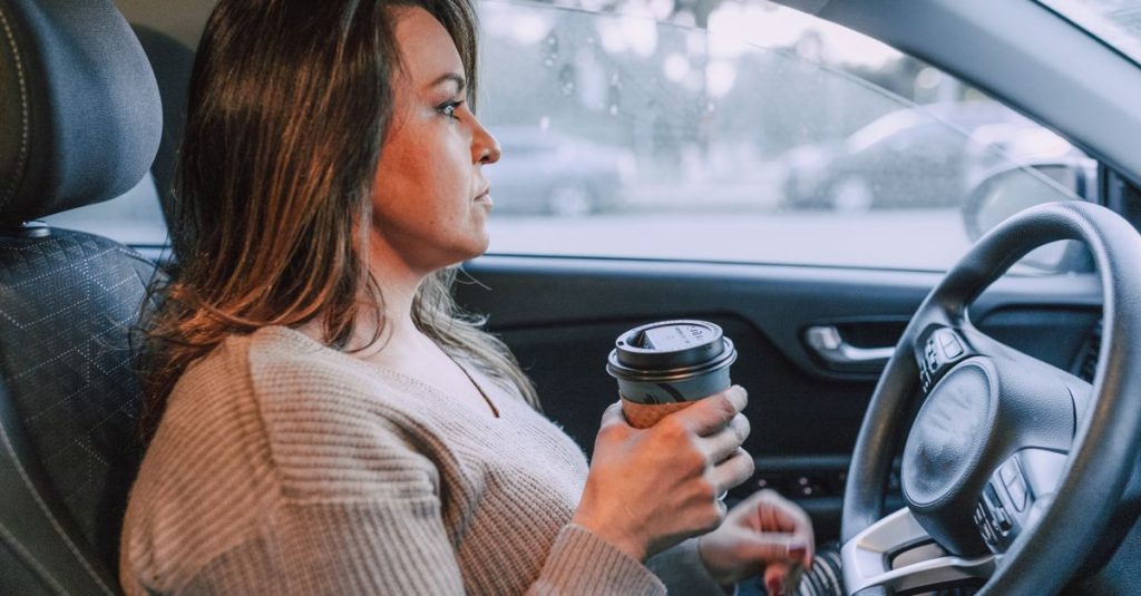 conseils et informations essentiels pour assurer la sécurité au volant des personnes atteintes de la maladie de parkinson.