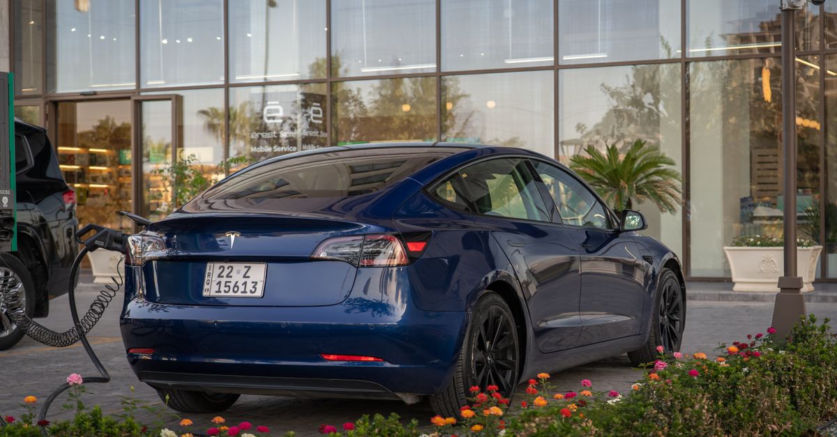 assurance voiture électrique : protection adaptée pour votre véhicule écologique, garanties spécifiques et tarifs avantageux.