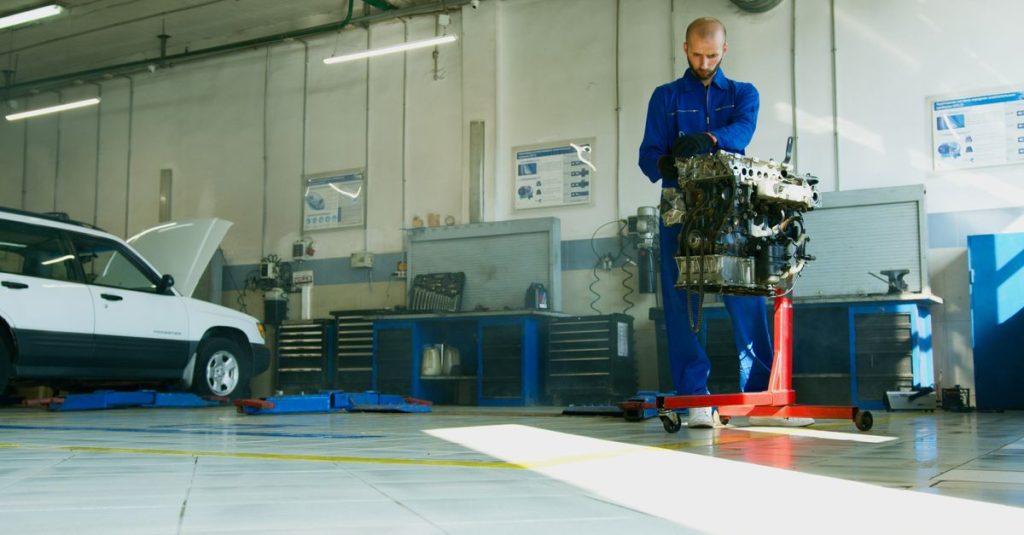 découvrez la légalité du reprogrammation moteur et ce que la loi dit sur les modifications de performance de votre véhicule.