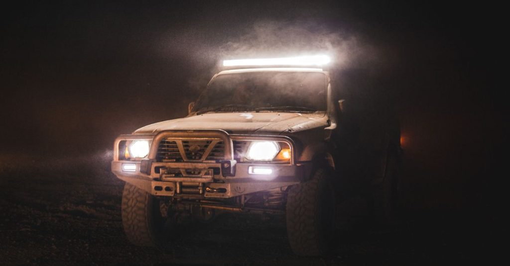 découvrez nos phares antibrouillard avant pour améliorer la visibilité et la sécurité de votre véhicule par temps de brouillard ou conditions difficiles.