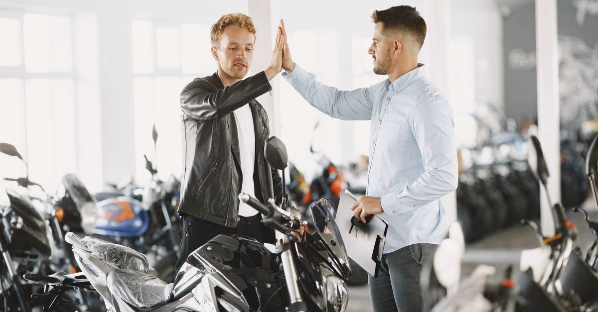 évaluation de moto précise et rapide : découvrez la valeur réelle de votre moto en quelques clics.