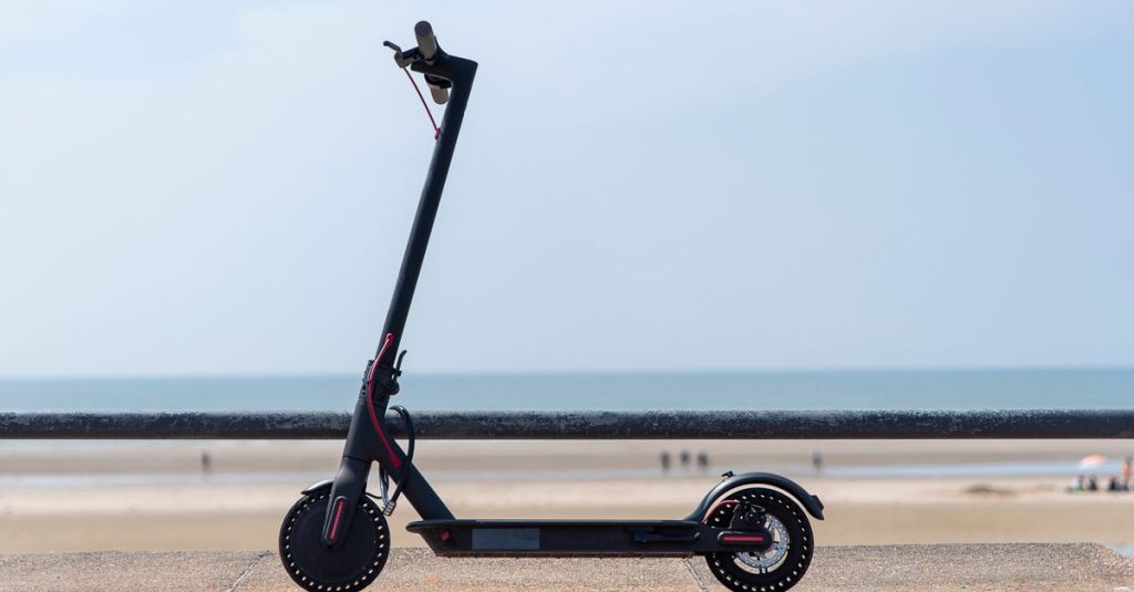 découvrez le scooter le plus puissant du marché alliant performance exceptionnelle et design moderne pour une expérience de conduite inégalée.