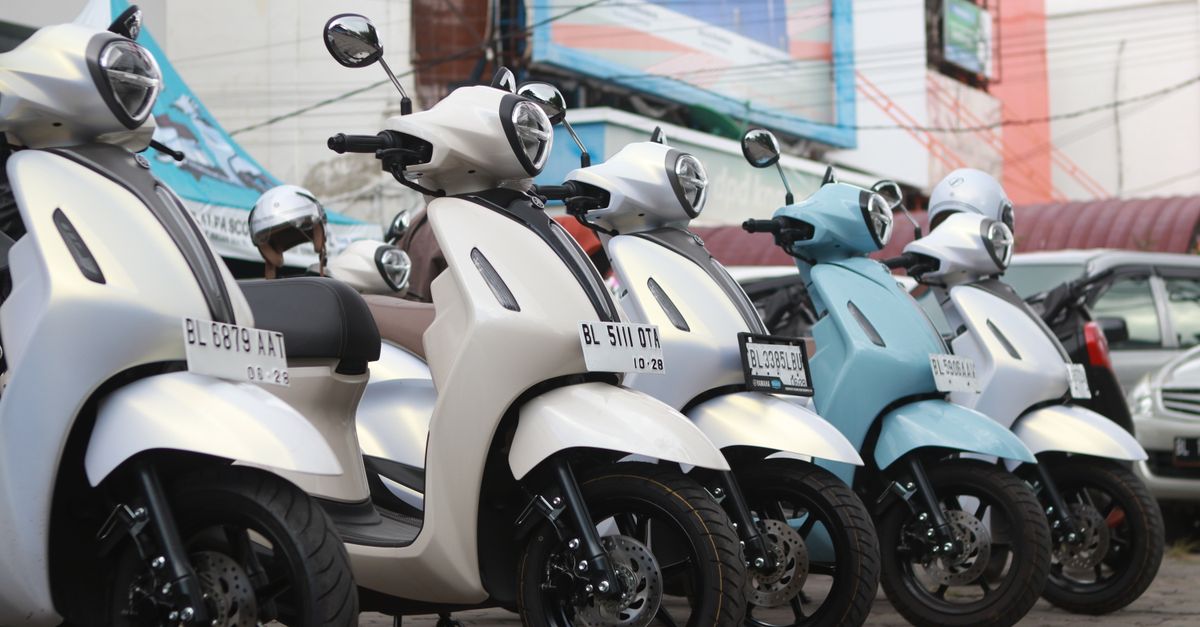 découvrez comment améliorer l'efficacité énergétique de votre scooter pour économiser du carburant et réduire votre impact environnemental.